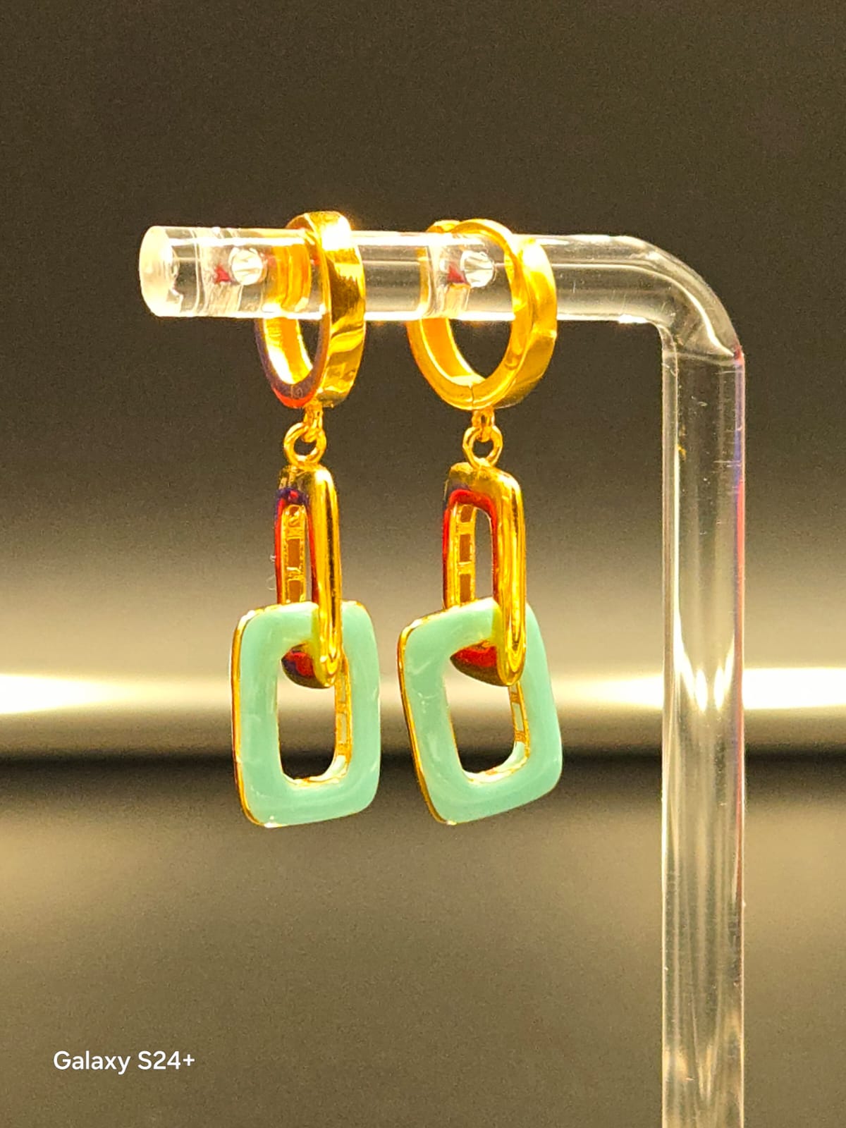 21k Gold Earring