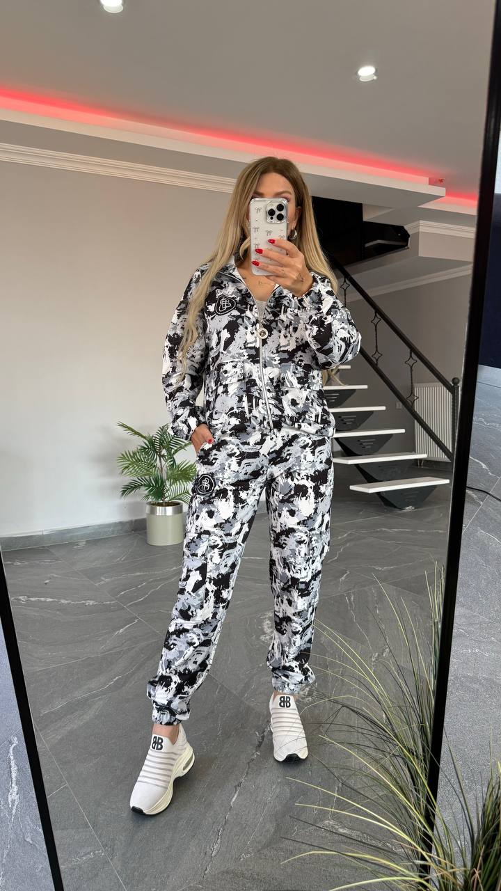 Urban Camo Zip-Up Tracksuit Set