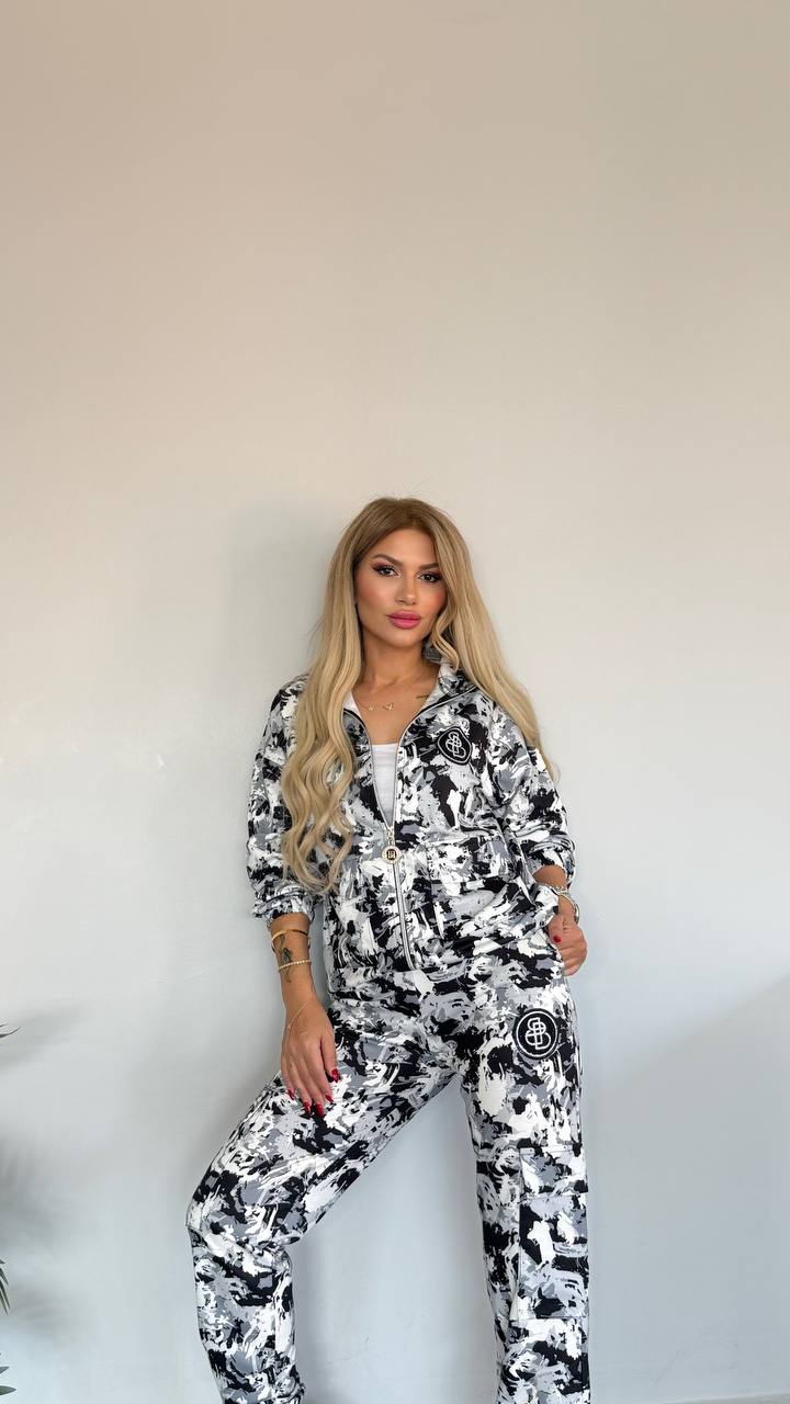 Urban Camo Zip-Up Tracksuit Set