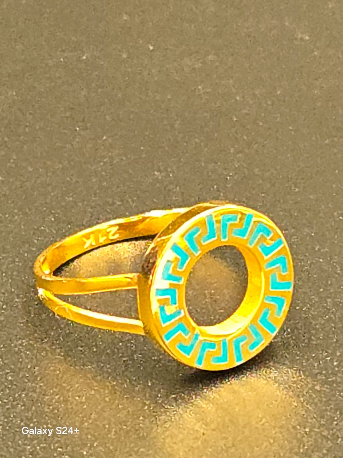 21k Ring Gold