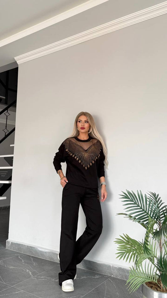 Elegant Mesh-Detail Black Lounge Set